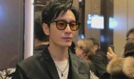 黄晓明娱乐爆料是真的吗,真相揭秘，是真是假？